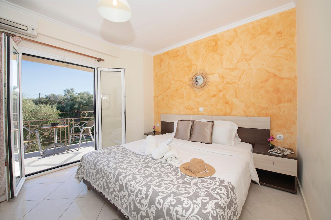 Hotel Ekati Mare à Kávos Extérieur photo